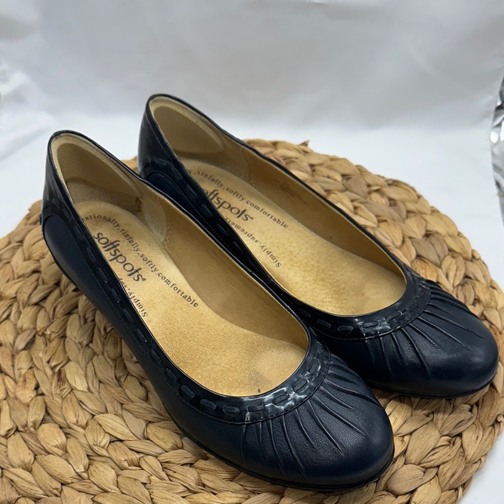 Softspots comfort kitten heels, dark navy blue